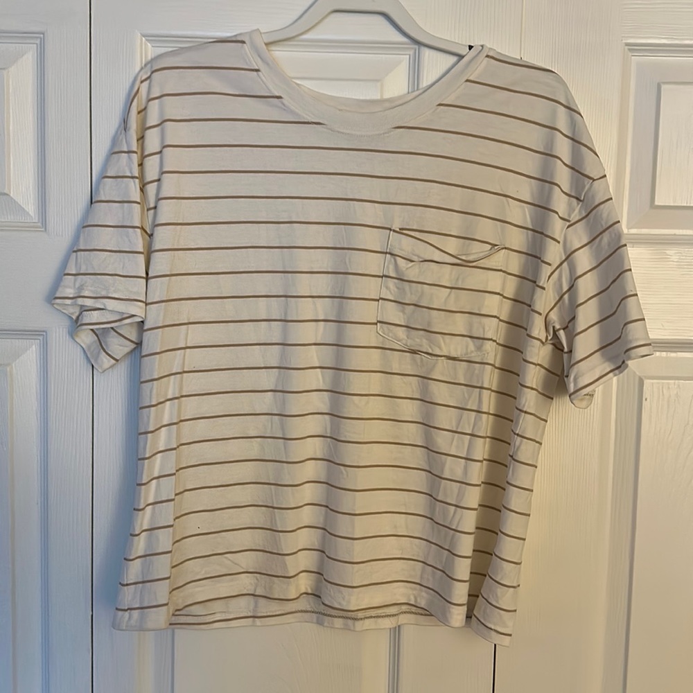 Stripped pocket tshirt